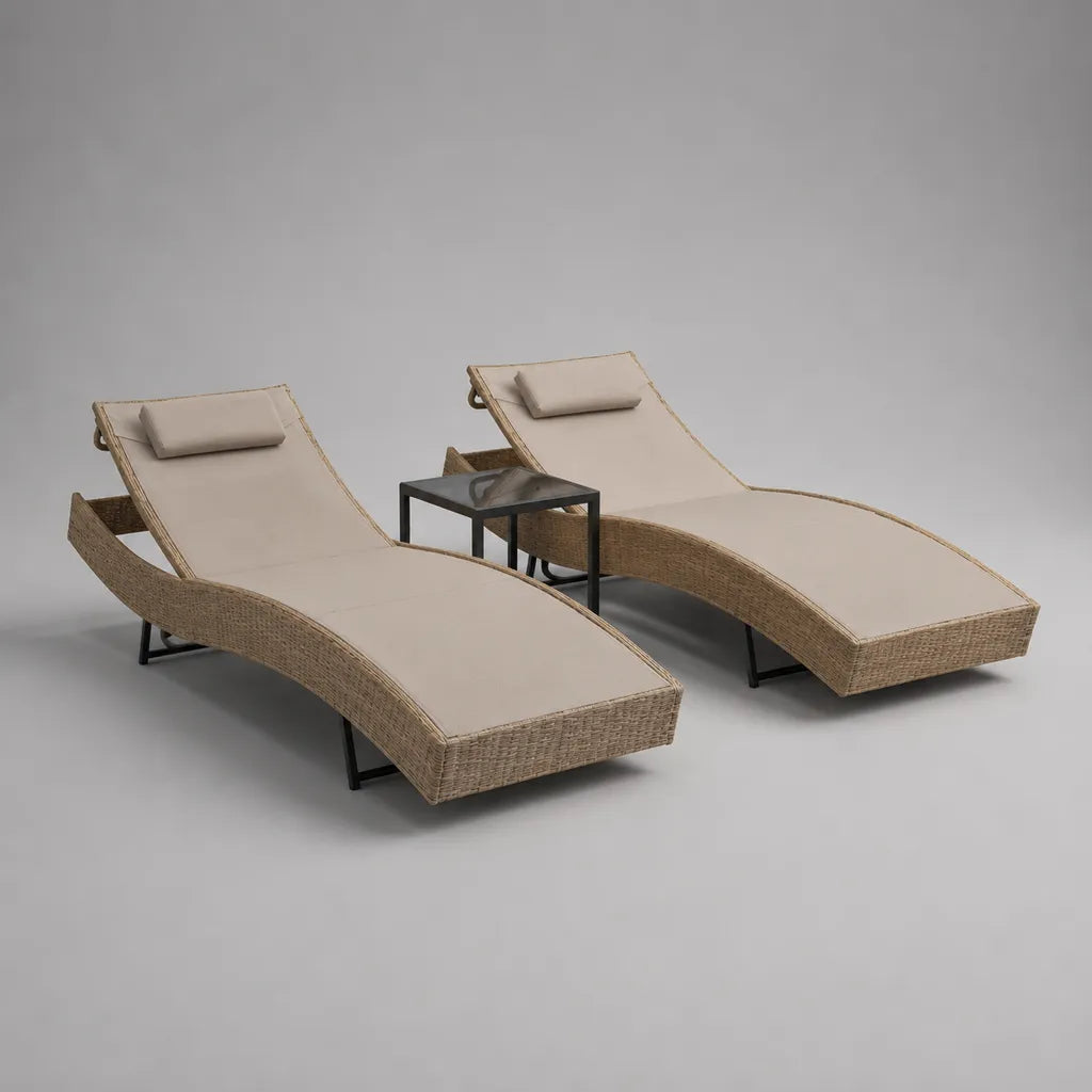 Lot de 2 bains de solil en résis ée, métal et polyester beige 200 × 70 × 83 cm avec table de contact en terre 40 × 40 × 45 cm